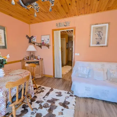 Cosy A Cote Du *